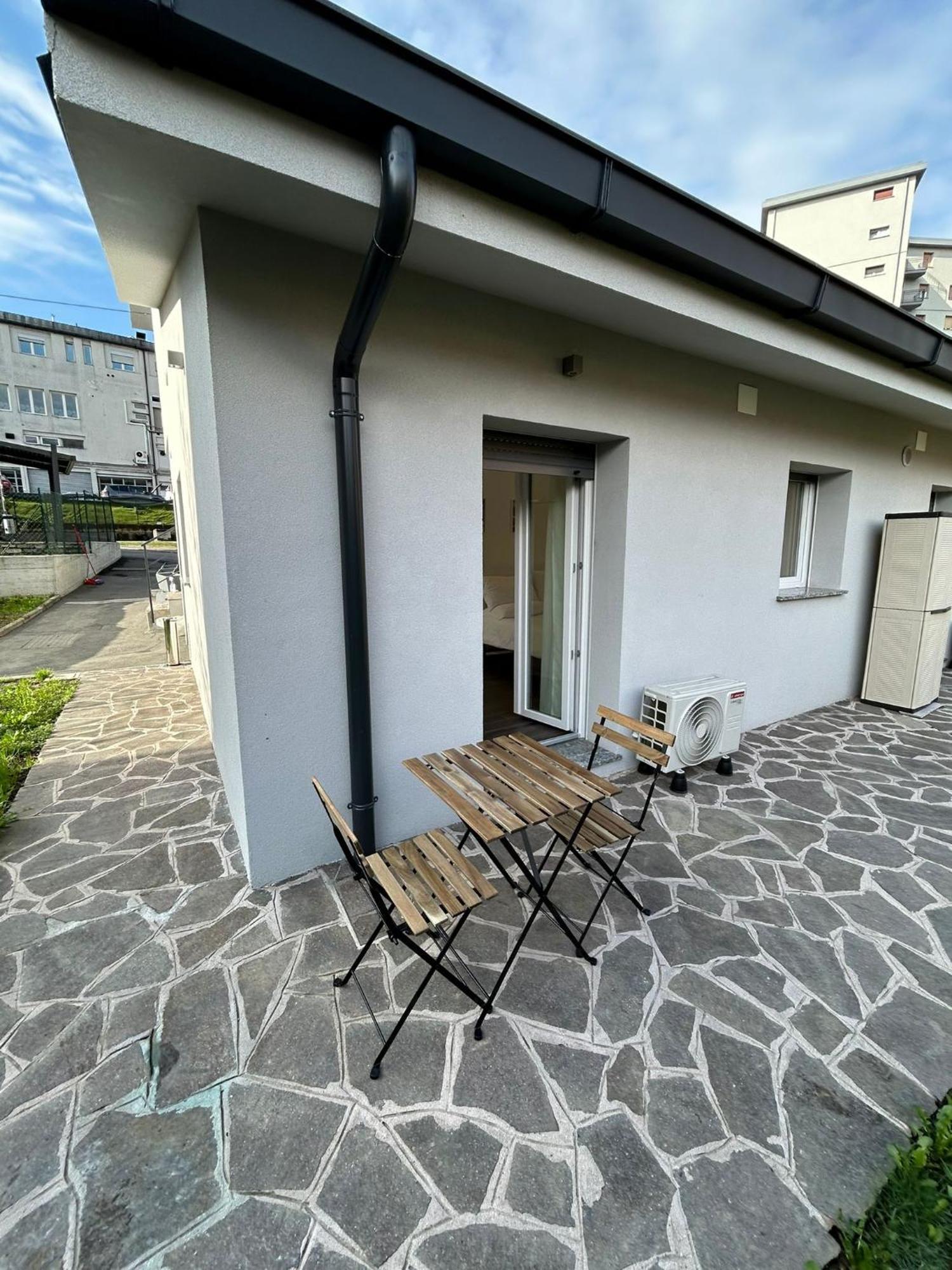 Lake Home Apartments Lipomo 外观 照片