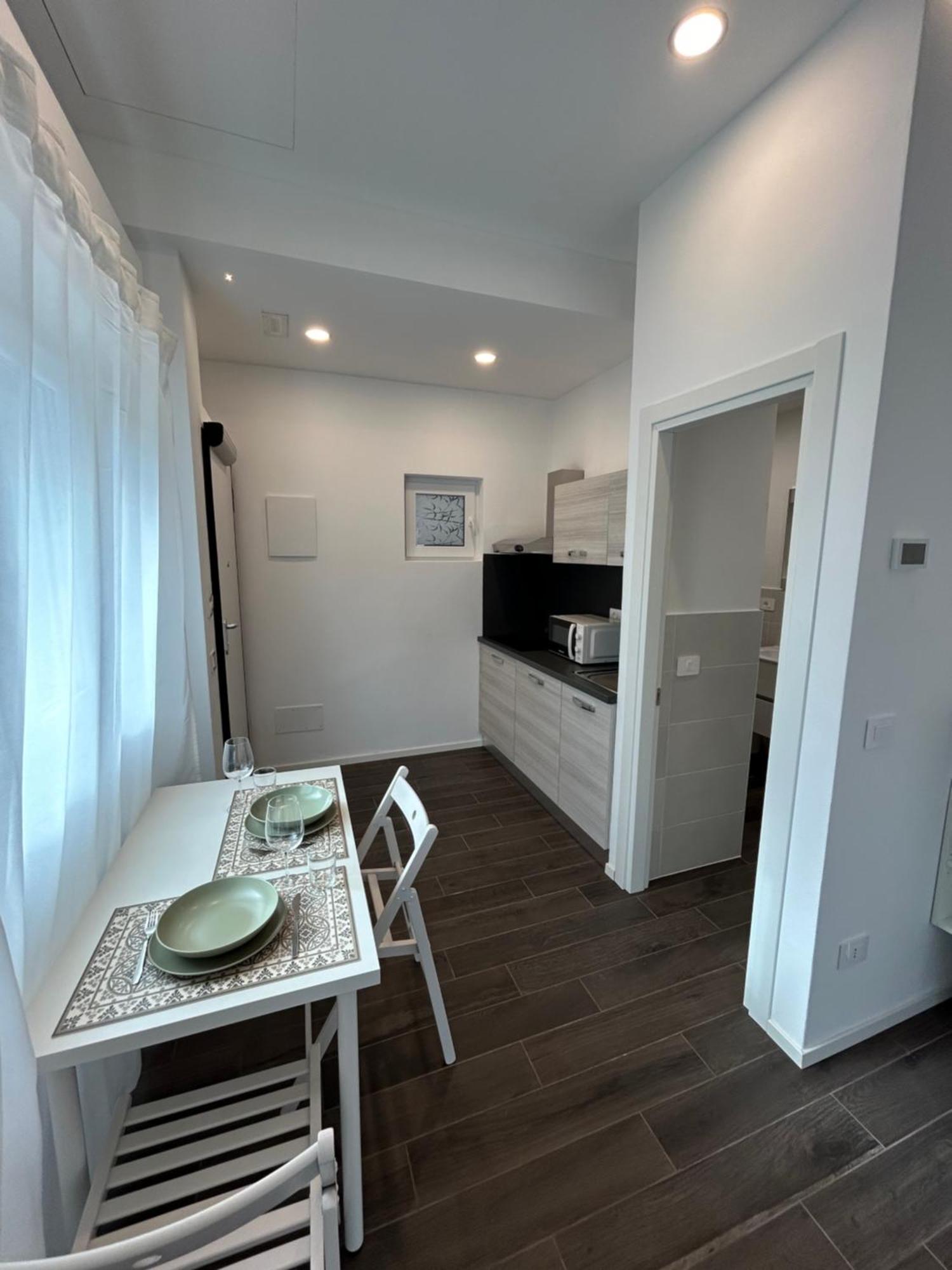Lake Home Apartments Lipomo 外观 照片